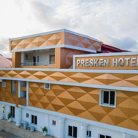 Hotel Presken Waters à Lagos Extérieur photo