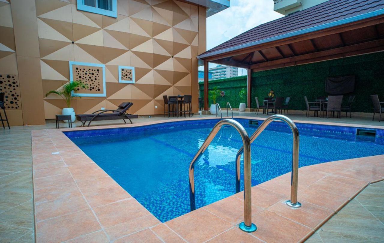 Hotel Presken Waters à Lagos Extérieur photo