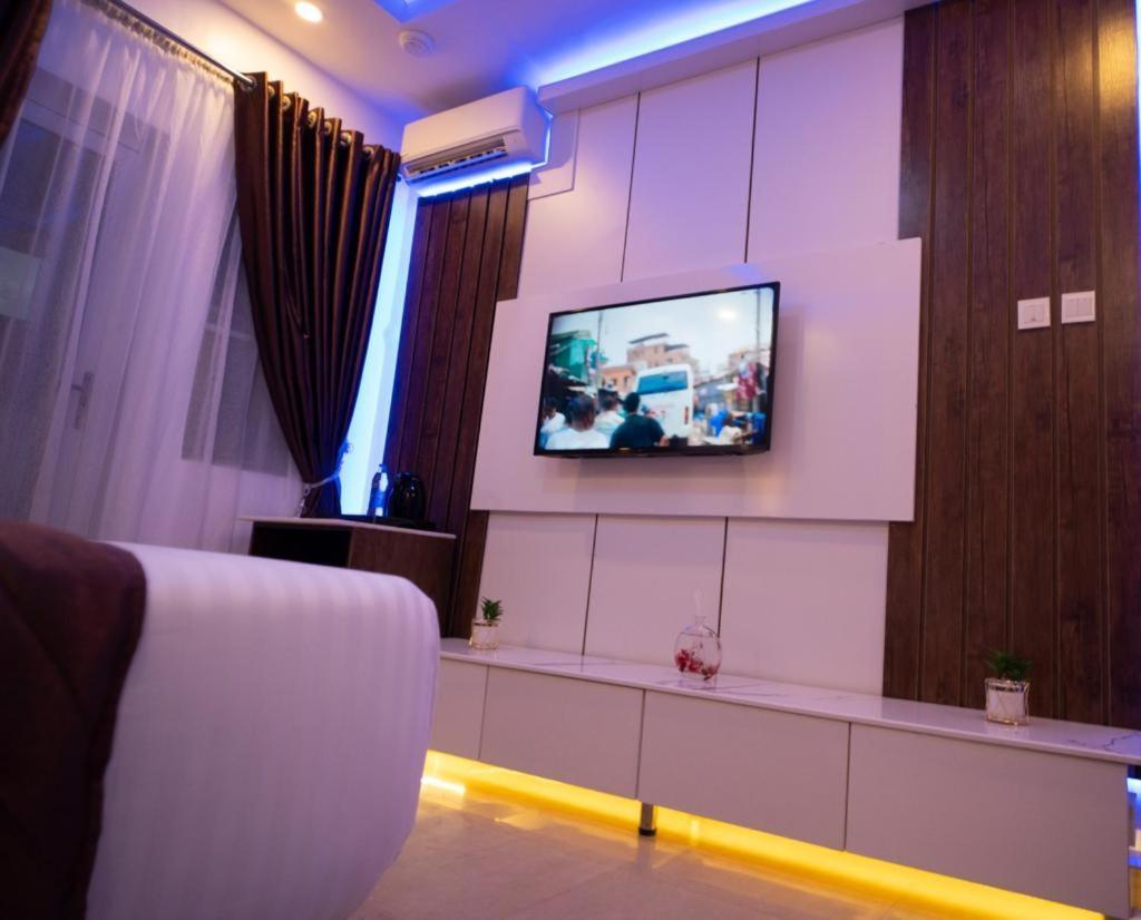 Hotel Presken Waters à Lagos Extérieur photo